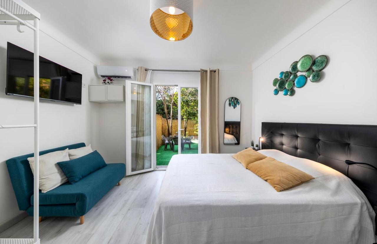 Bord De Mer- Avec Jardin Apartamento Rocabruna